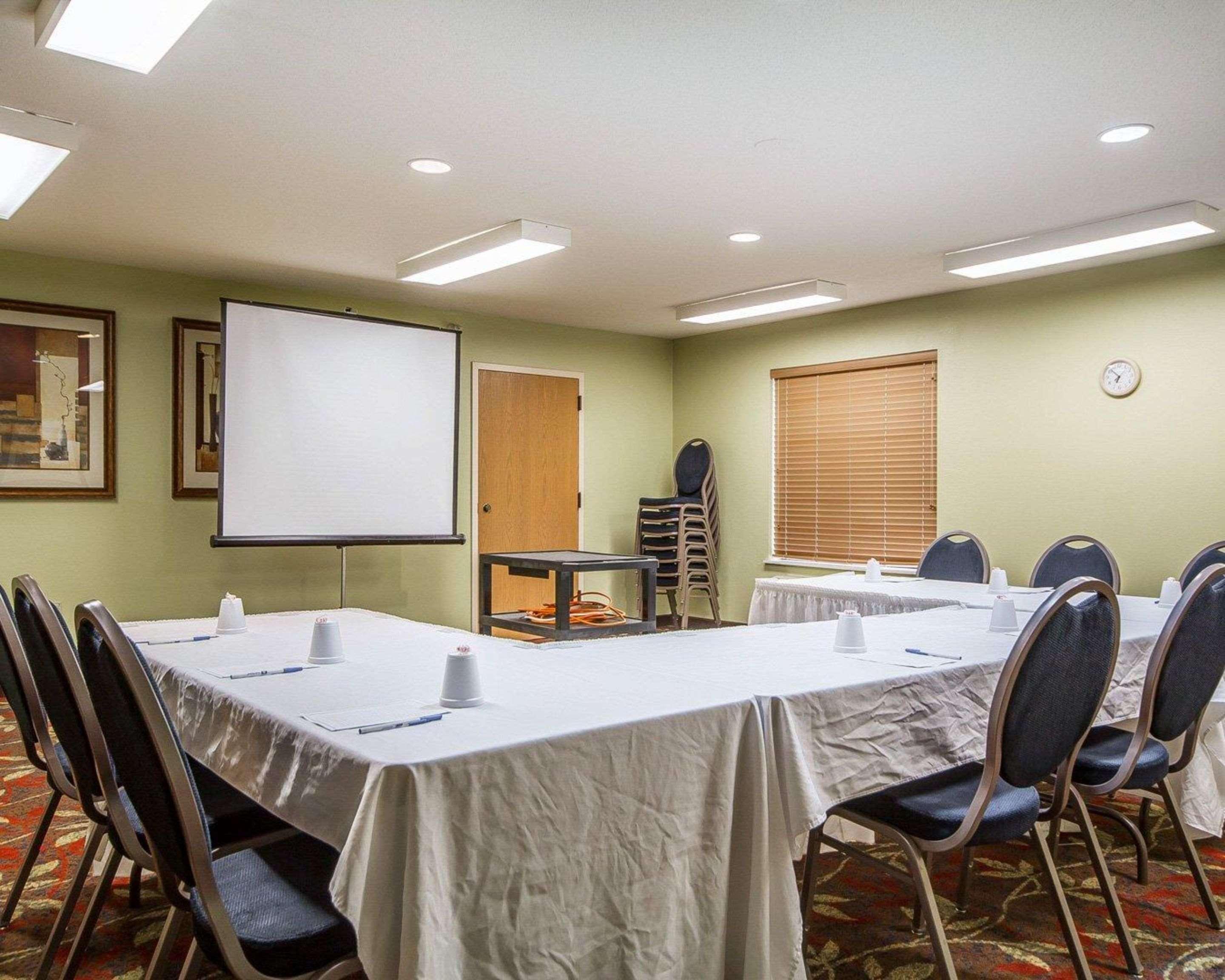 Comfort Inn & Suites Black River Falls I-94 Экстерьер фото