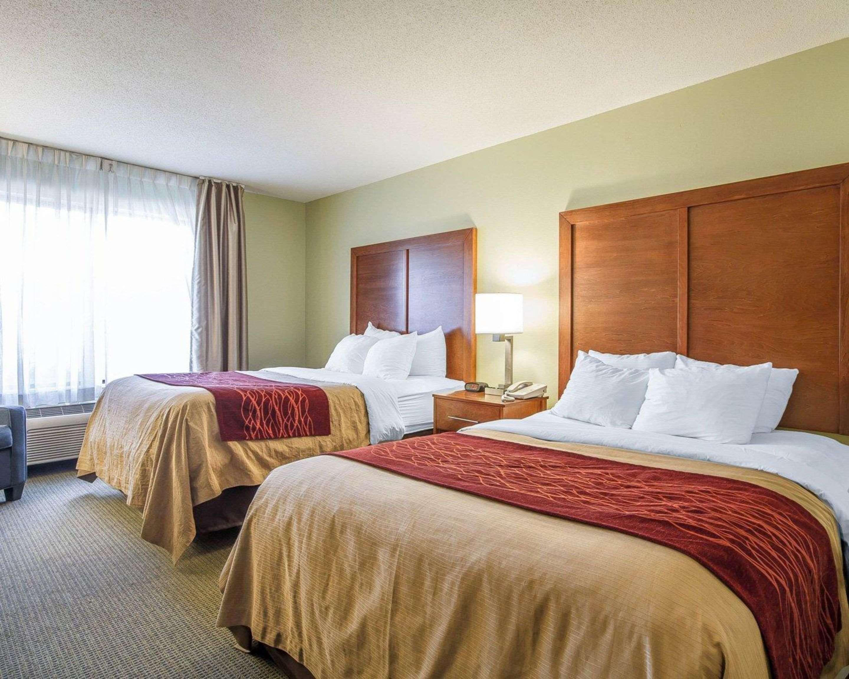 Comfort Inn & Suites Black River Falls I-94 Экстерьер фото