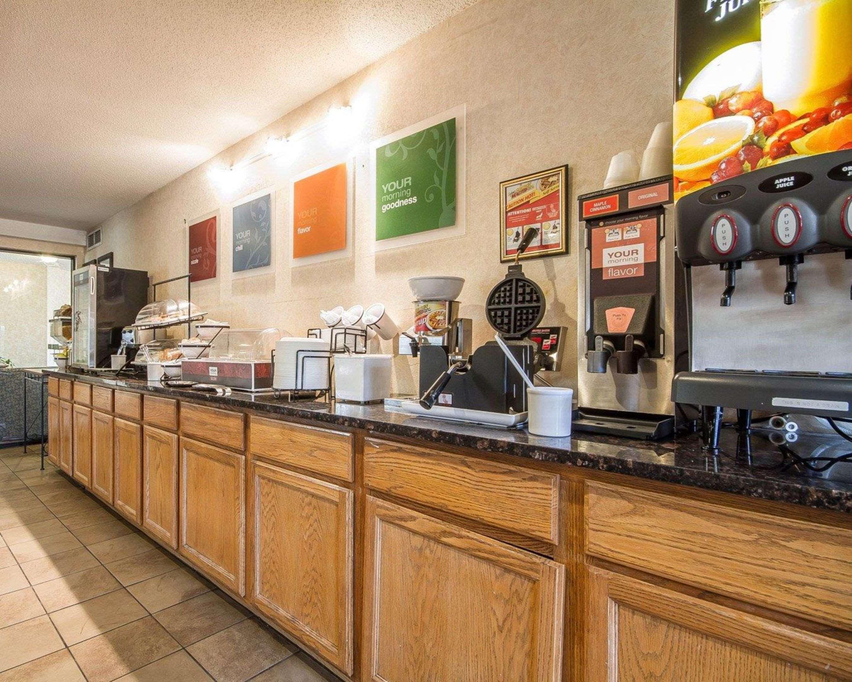 Comfort Inn & Suites Black River Falls I-94 Экстерьер фото