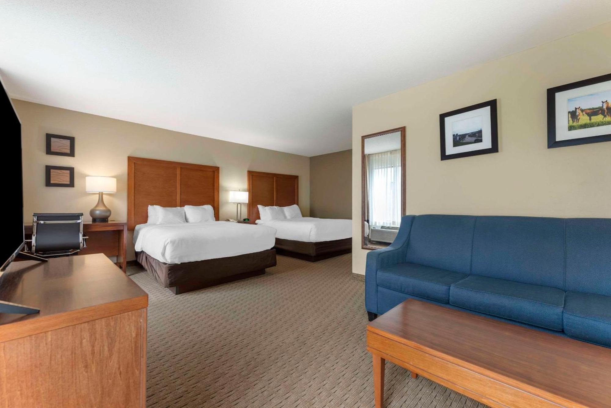 Comfort Inn & Suites Black River Falls I-94 Экстерьер фото