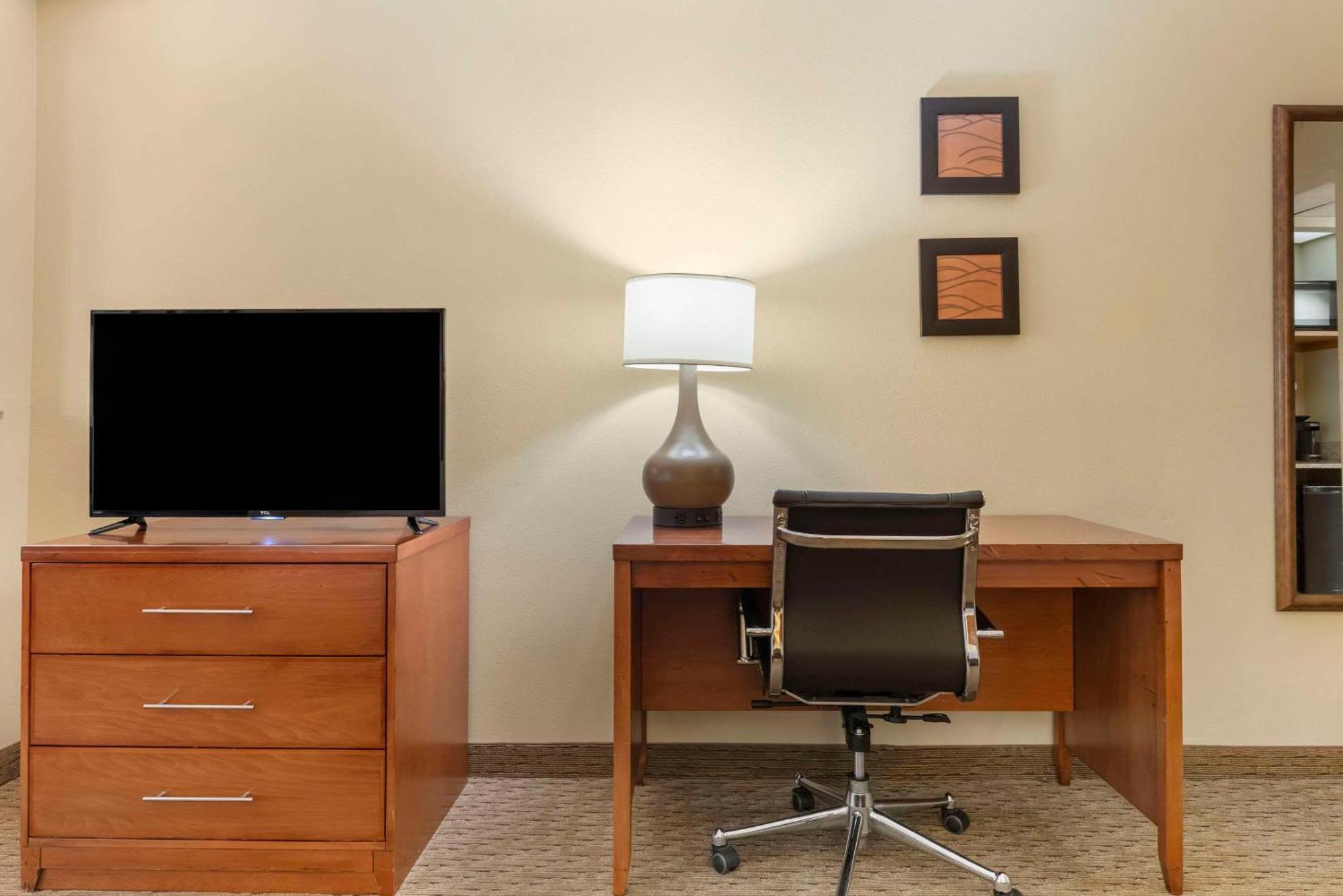 Comfort Inn & Suites Black River Falls I-94 Экстерьер фото