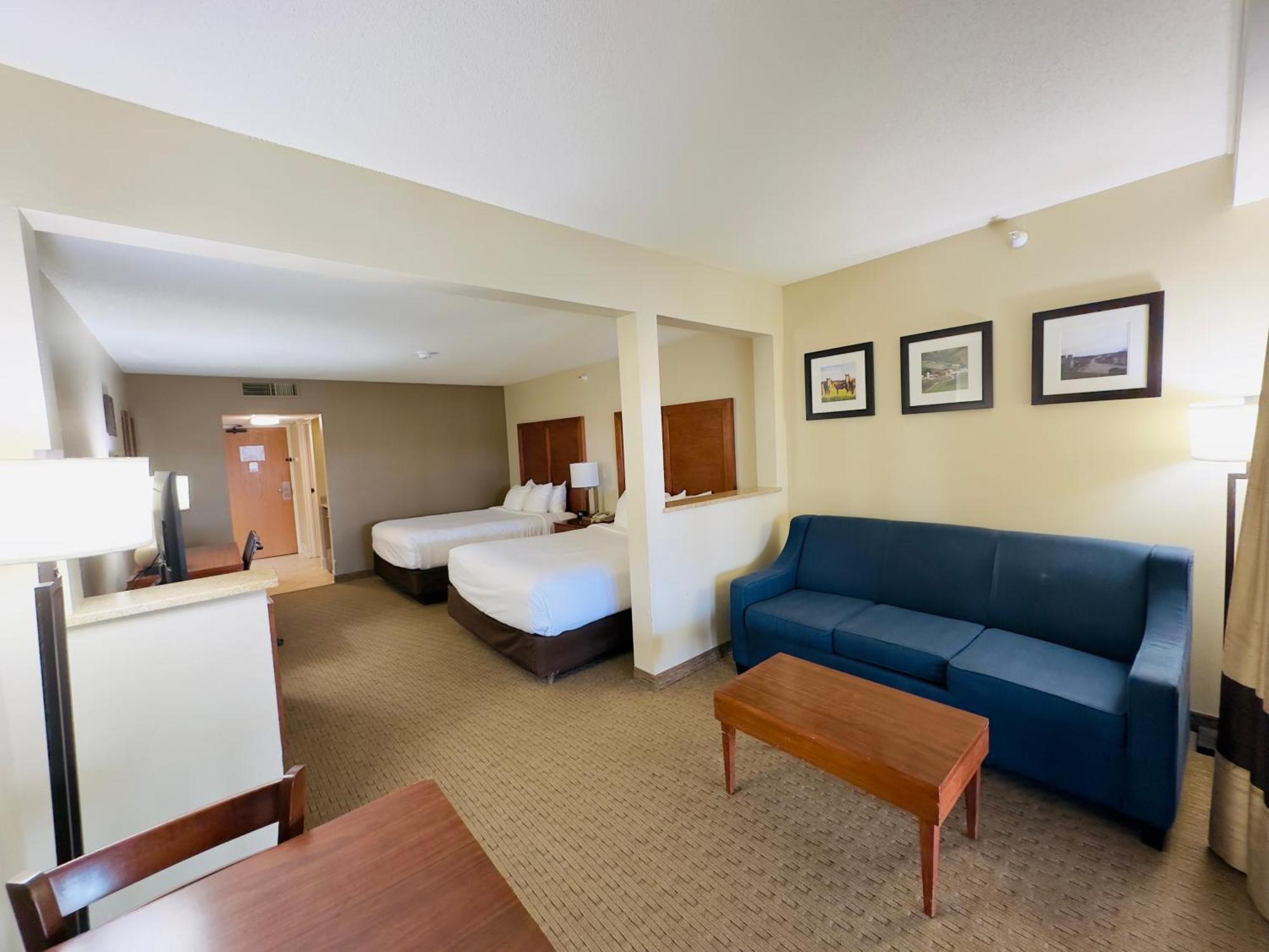 Comfort Inn & Suites Black River Falls I-94 Экстерьер фото